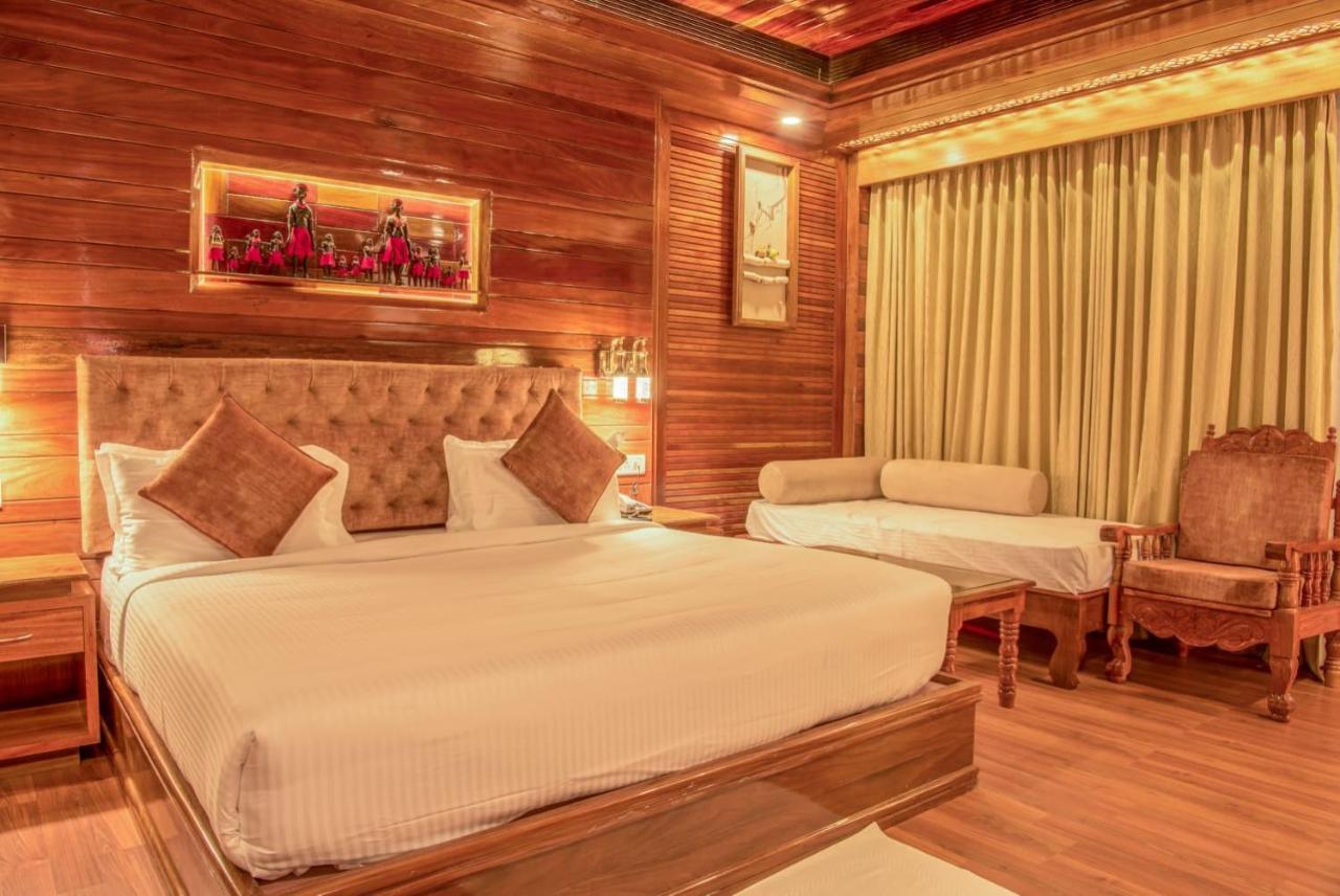Heritage Mnr Hotel พอร์ตแบลร์ ภายนอก รูปภาพ